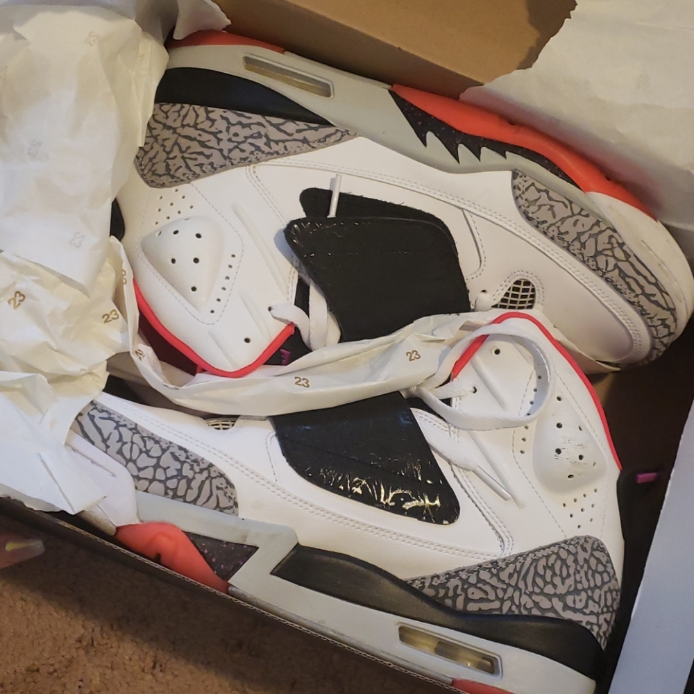 Air Jordan son of mars size 10.5